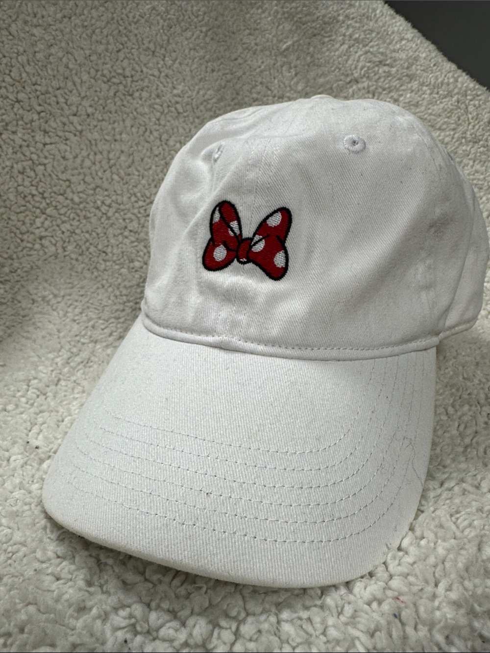 Disney White Minnie Mouse Red Bow Polka Ball Cap, Adjustable New With Tag